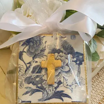 Rouge 225-Chinoiserie Gold Gilded Cross Canvas Art