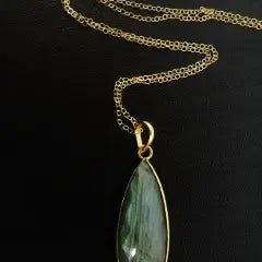 Sosie Designs Gold Teardrop Labradorite Necklace - Large Stone, #6336