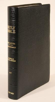 Old Scofield Study Bible-KJV-Classic 1917 Notes- Anniversary Edition-Black Genuine Leather, Thumb-indexed