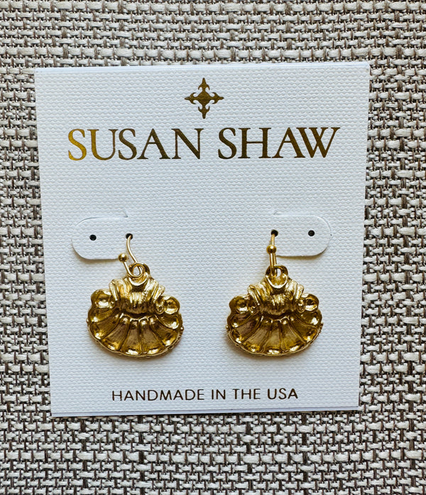 Susan Shaw Gold Scallop Shell Earrings