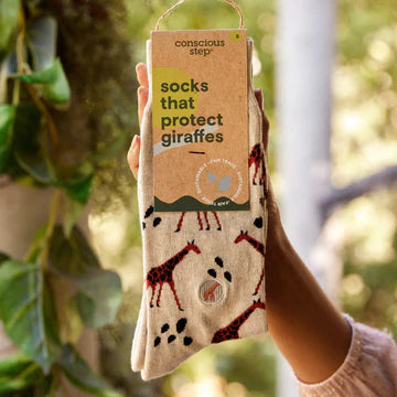 Conscious Step Socks that Protect Giraffes | MEDIUM| MCON018