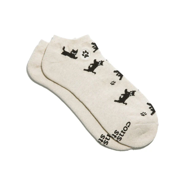 Conscious Step Ankle socks to protect cats (Beige cats) | MEDIUM | AMCAT002